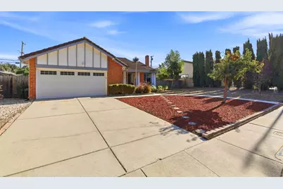 598 Blom Dr, San Jose, CA 95111 - Photo 2