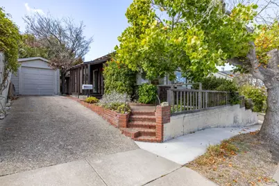 212 1st St, Pacific Grove, CA 93950 - Photo 28