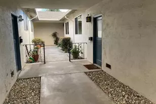 21240 Gardena Dr, Cupertino, CA 95014 - Photo 2