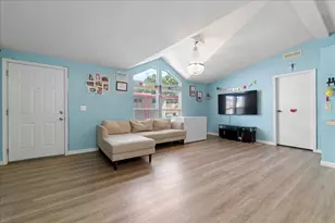 5450 Monterey Rd 59, San Jose, CA 95111 - Photo 8