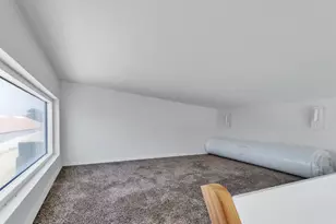 2152 Olympic Way, Daly City, CA 94015 - Photo 16