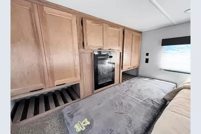 2152 Olympic Way, Daly City, CA 94015 - Photo 34