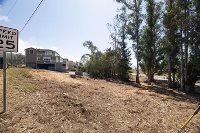 000 Alhambra, El Granada, CA 94018 - Photo 10