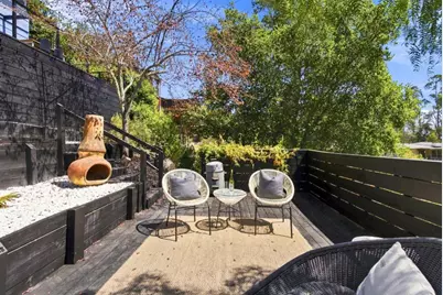 5915 Rincon Dr, Oakland, CA 94611 - Photo 34