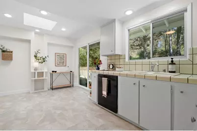 232 Northrop Pl, Santa Cruz, CA 95060 - Photo 8