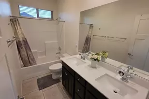 12571 Aviston Way, Rancho Cordova, CA 95742 - Photo 4