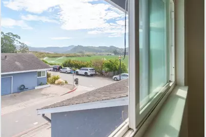 1044 Suzanne Ct, Half Moon Bay, CA 94019 - Photo 12