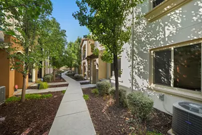2712 Ferrara Cir, San Jose, CA 95111 - Photo 8
