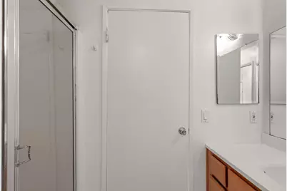 211 Checkers Dr, San Jose, CA 95116 - Photo 22