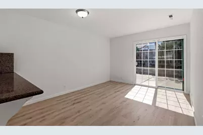 211 Checkers Dr, San Jose, CA 95116 - Photo 12