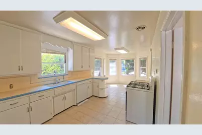 1006 Westwood Dr, San Jose, CA 95125 - Photo 14