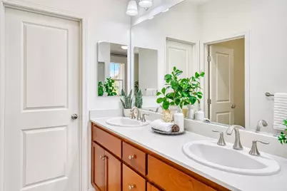 1307 Westbury Dr, San Jose, CA 95131 - Photo 28