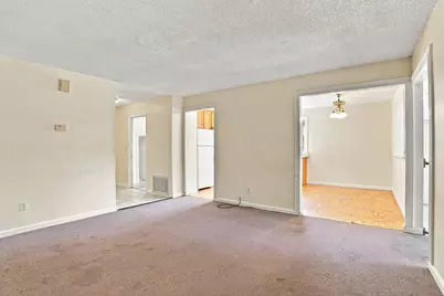 6 Huntington Cir, Pittsburg, CA 94565 - Photo 12