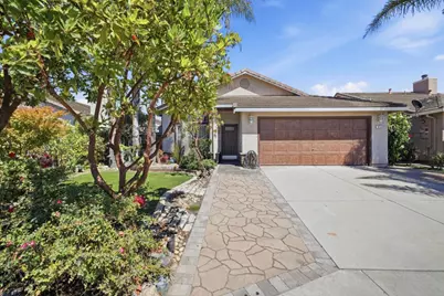 1055 Eagle Dr, Salinas, CA 93905 - Photo 4