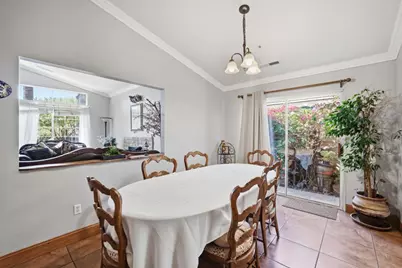 1055 Eagle Dr, Salinas, CA 93905 - Photo 10