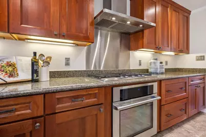 190 Stanislaus Ct, San Bruno, CA 94066 - Photo 22