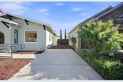 6th St, Hollister, CA 95023 - Photo 4