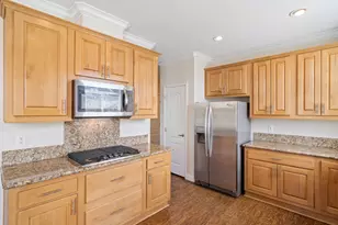 27 Pepperwood Way 27, Soquel, CA 95073 - Photo 10