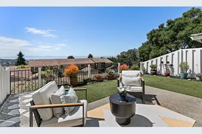 61 Thousand Oaks St, Oakland, CA 94605 - Photo 28