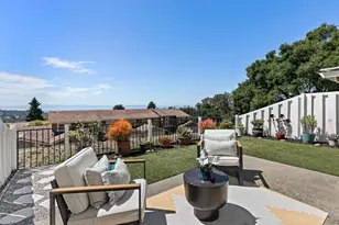 61 Thousand Oaks St, Oakland, CA 94605 - Photo 28