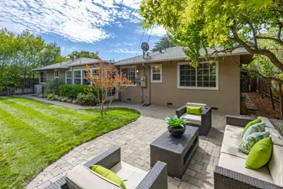 1222 Marilyn Dr, Mountain View, CA 94040 - Photo 18