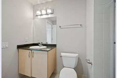 1 Mandalay Pl 603, South San Francisco, CA 94080 - Photo 18