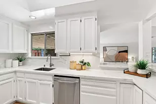22071 Hibiscus Dr, Cupertino, CA 95014 - Photo 16