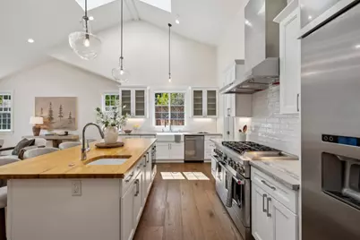 821 Mulberry Ln, Sunnyvale, CA 94087 - Photo 18