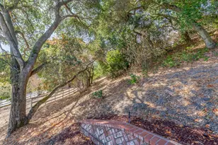 11045 Eastbrook Ave, Los Altos Hills, CA 94024 - Photo 34