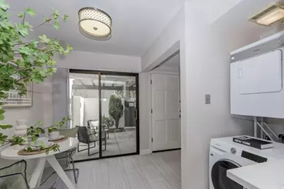 19948 Portal Plz, Cupertino, CA 95014 - Photo 10