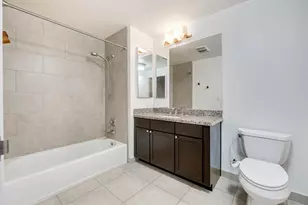 175 W Saint James St 1308, San Jose, CA 95110 - Photo 18