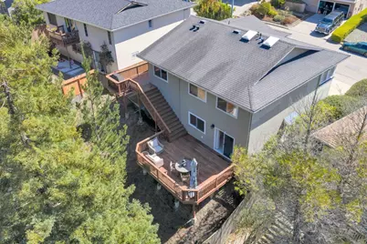 1117 Rainier Ave, Pacifica, CA 94044 - Photo 40