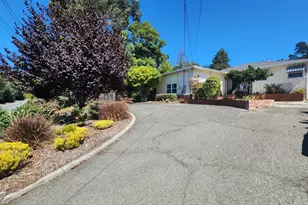 568 Admiral Callaghan Ln, Vallejo, CA 94591 - Photo 2