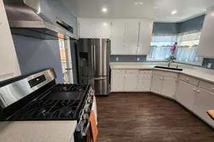 568 Admiral Callaghan Ln, Vallejo, CA 94591 - Photo 10