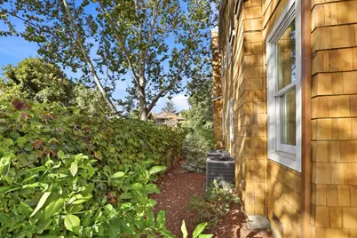 1484 Rosecrest Ter, San Jose, CA 95126 - Photo 76