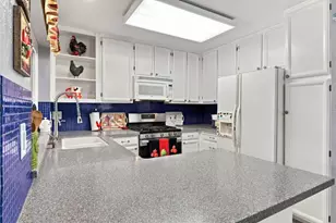 8568 Silvia St, Gilroy, CA 95020 - Photo 8
