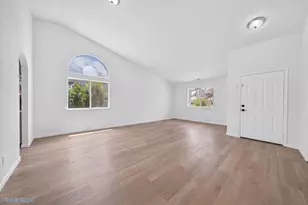 1674 Iris St, Los Banos, CA 93635 - Photo 8