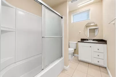 325 E Saint John St, San Jose, CA 95112 - Photo 10