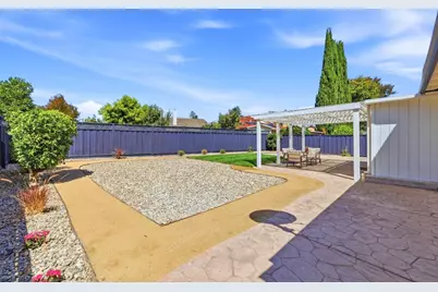551 Edelweiss Dr, San Jose, CA 95136 - Photo 38
