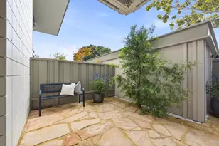 30 Los Altos Square, Los Altos, CA 94022 - Photo 18
