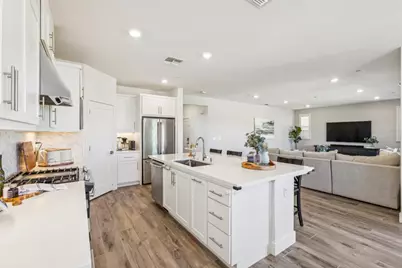 1559 Zephyr Pl, Gilroy, CA 95020 - Photo 14