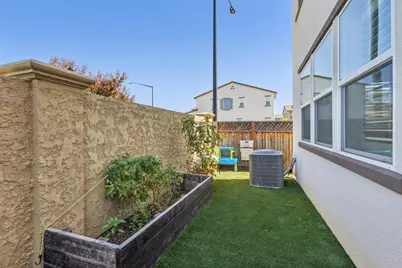 1559 Zephyr Pl, Gilroy, CA 95020 - Photo 44