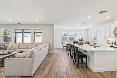 1559 Zephyr Pl, Gilroy, CA 95020 - Photo 8