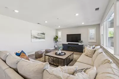 1559 Zephyr Pl, Gilroy, CA 95020 - Photo 18