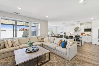 1559 Zephyr Pl, Gilroy, CA 95020 - Photo 22