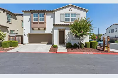 1559 Zephyr Pl, Gilroy, CA 95020 - Photo 2