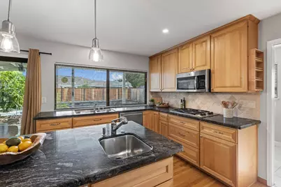 21446 Holly Oak Dr, Cupertino, CA 95014 - Photo 24