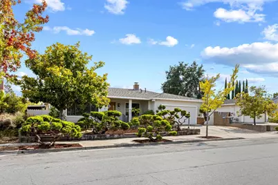 21446 Holly Oak Dr, Cupertino, CA 95014 - Photo 2