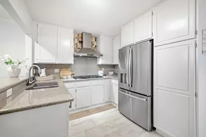 2131 Avy Ave, Menlo Park, CA 94025 - Photo 14