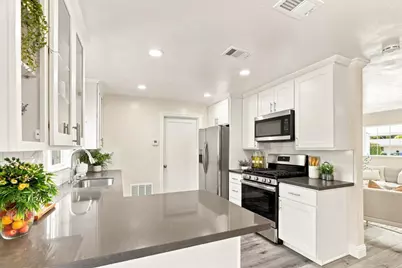 14815 Los Gatos-Almaden Rd, San Jose, CA 95124 - Photo 16